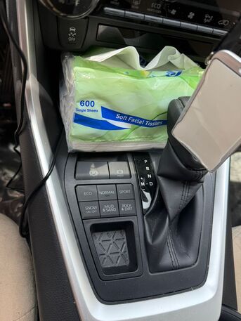 Riyadh, Vehicle Lease Transfer, Offering To Transfer A Lease For A 2023 Toyota Rav4, 27 Months Have Already Been Paid