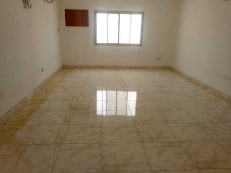 East Riffa, Apartments, Flats, Houses & Villas, BHD 160/month,  2 BR,  85 Sq. Meter,  Flat For Rent In East Riffa On The Main Road 2bedrooms