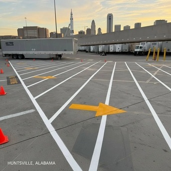 New York, Construction, Parking Lot Striping Of Huntsville