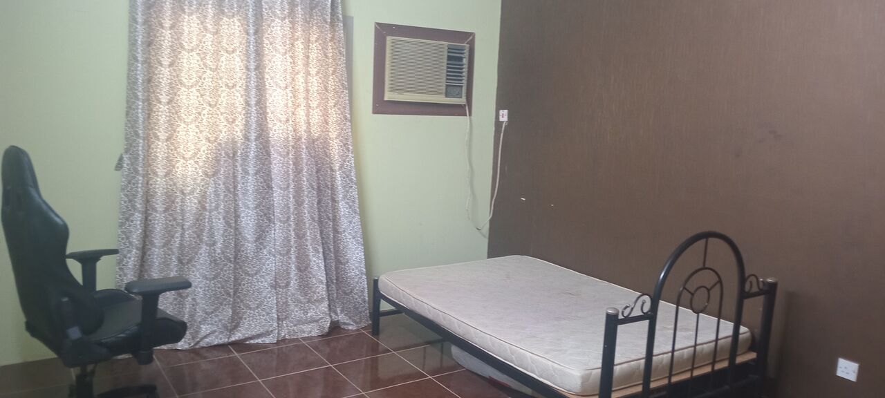 Manama, Rooms for Rent, BHD 70/month,  Furnished,  One Bedroom Available For Sharing - Working Lady.(Indian / Srilankan)