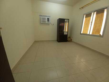 Gudaibiya, Apartments, Flats, Houses & Villas, BHD 150/month,  1 BR,  # 1 BEDROOM,1 BATHROOM,HALL,KITCHEN,SEMI FURNISHED FLAT FOR RENT-150/BD#