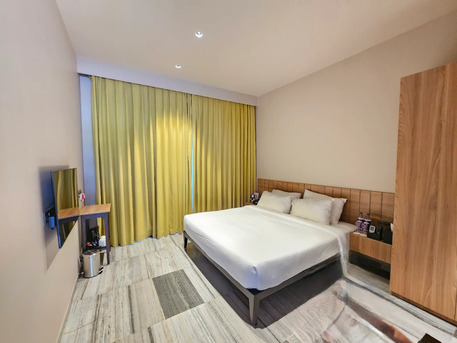 Pune, Travel, Suite Room In Pune: Comfortable Stays With Scenic Views And Modern Amenities