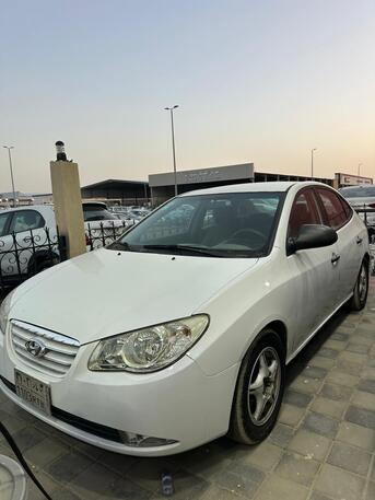 Jubail, Vehicles, Cars & Trucks , SAR 15000,  Hyundai Elantra SE,  2011,  Manual,  310000 KM,  Elentra  White Color 15000SAR URGENT SALE