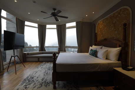 Kabul, Help, Book The Finest Luxury Resorts In Nainital
