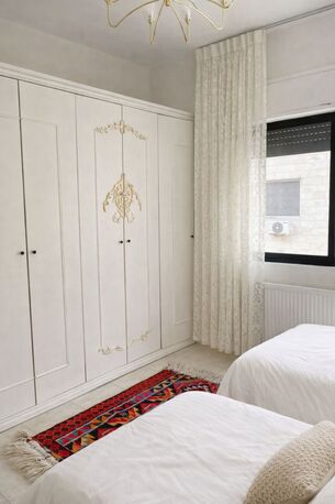 Amman, Apartments, Flats, Houses & Villas, JOD 7000/year,  Furnished,  2 BR,  Fully Furnished 2B Apart With Baconly And Free Access Rooftop N Rabyia 00962777688956