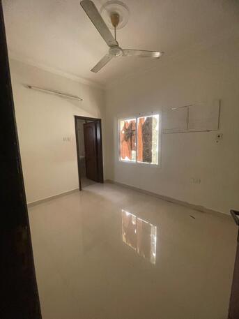 East Riffa, Apartments, Flats, Houses & Villas, BHD 130/month,  2 BR,  2Bedrooms Aprt For Rent Without EWA In Riffa