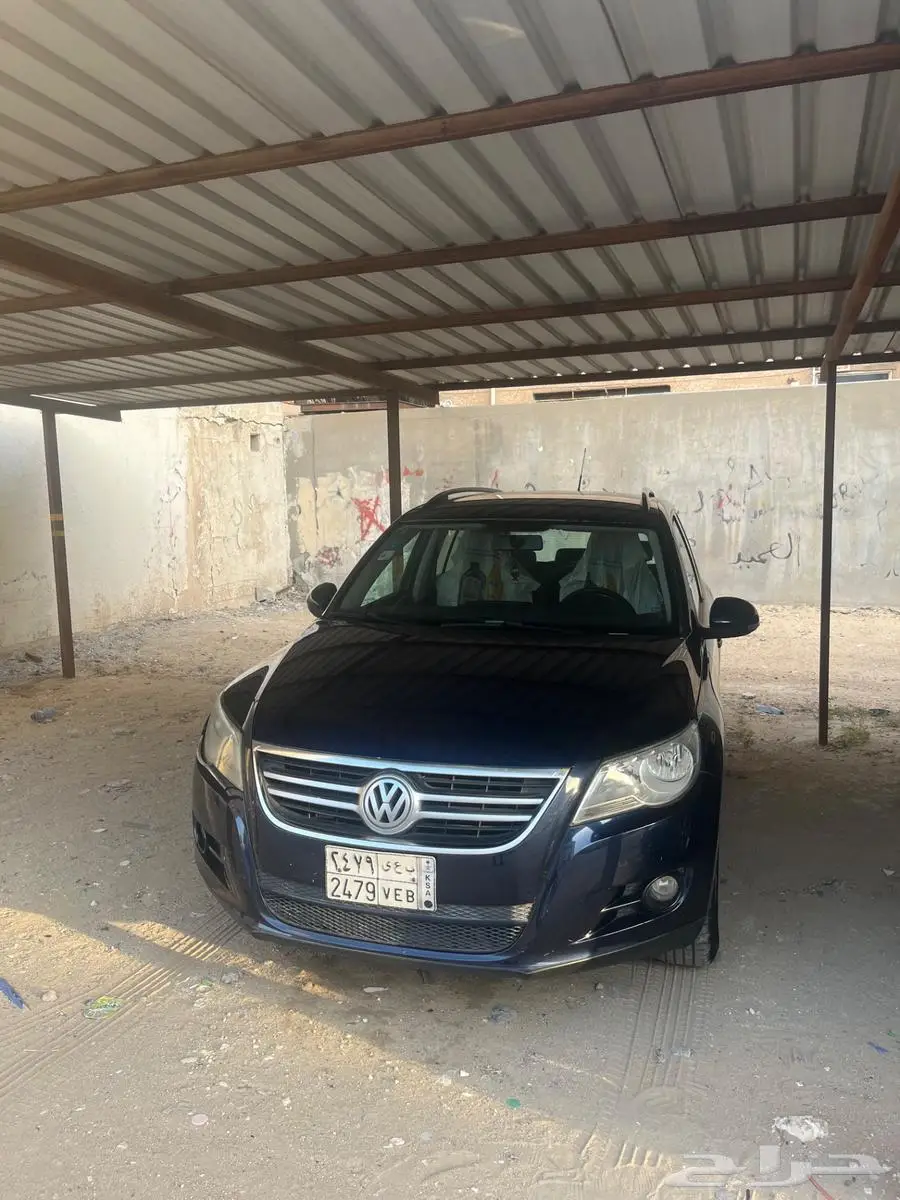 Riyadh, Vehicles, Cars & Trucks , SAR 18000,  2011,  2011,  Automatic,  352 KM,  Volkswagen Tiguan  Catchy Price - Quick Sale