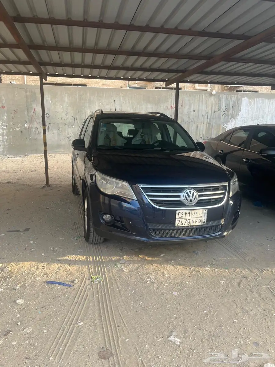 Riyadh, Vehicles, Cars & Trucks , SAR 18000,  2011,  2011,  Automatic,  352 KM,  Volkswagen Tiguan  Catchy Price - Quick Sale