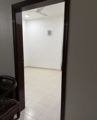 Manama, Rooms for Rent, BHD 85/month,  Room With Bathroom And Car Parking Near LULU Mall,Manama