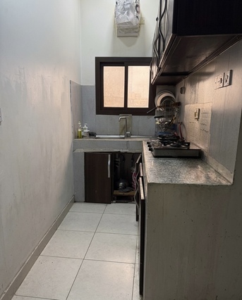 Manama, Rooms for Rent, BHD 85/month,  Room With Bathroom And Car Parking Near LULU Mall,Manama