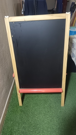 Dammam, Furniture, SAR 100,  2 In 1  White Board And Black Board Stand. In Good Condition
