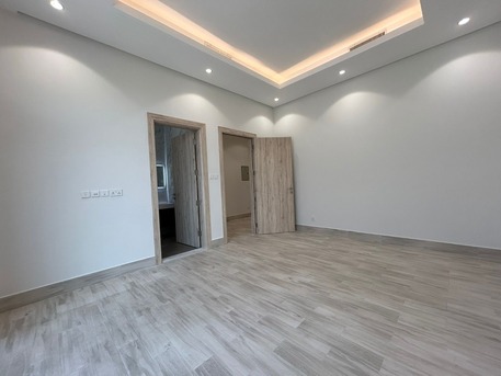 Kuwait City, Villas, KWD 1700,  Villa For Rent In Al-Siddiq Area, 4 Master Bedrooms