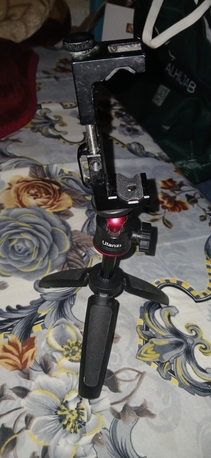 Dammam, Appliances, SAR 35,  Mini Extendable Handheld Tripod
