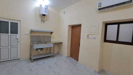 Manama, Apartments, Flats, Houses & Villas, BHD 140/month,  Studio,  Studio Flat For Rent With Split And Window AC Un Limited EWA
