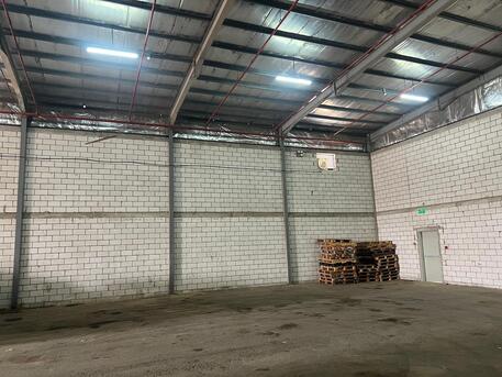 Jeddah, Apartments, Flats, Houses & Villas, 350 Sq. Meter,  WAREHOUSE FOR RENT