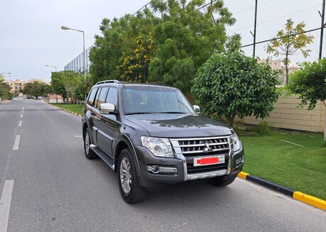 Riffa, Vehicles, Cars & Trucks , BHD 8200,  Mitsubishi Pajero,  2022,  Automatic,  35000 KM,  Single Owner - Zero Accident