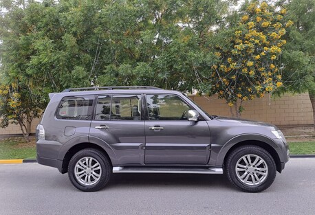 Riffa, Vehicles, Cars & Trucks , BHD 8200,  Mitsubishi Pajero,  2022,  Automatic,  35000 KM,  Single Owner - Zero Accident