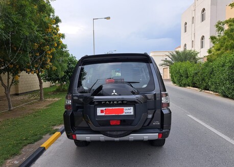 Riffa, Vehicles, Cars & Trucks , BHD 8200,  Mitsubishi Pajero,  2022,  Automatic,  35000 KM,  Single Owner - Zero Accident