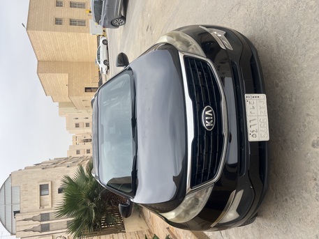 Riyadh, Vehicles, Cars & Trucks , SAR 29000,  Kia Sportage,  2014,  Automatic,  178000 KM,    4*4  2.4 Eng  Clean And Agency Body Except Rafraf Left Side