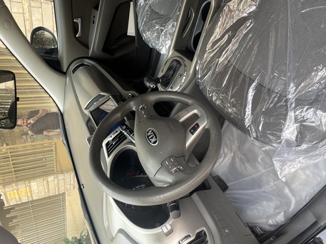 Riyadh, Vehicles, Cars & Trucks , SAR 29000,  Kia Sportage,  2014,  Automatic,  178000 KM,    4*4  2.4 Eng  Clean And Agency Body Except Rafraf Left Side