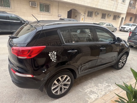 Riyadh, Vehicles, Cars & Trucks , SAR 29000,  Kia Sportage,  2014,  Automatic,  178000 KM,    4*4  2.4 Eng  Clean And Agency Body Except Rafraf Left Side