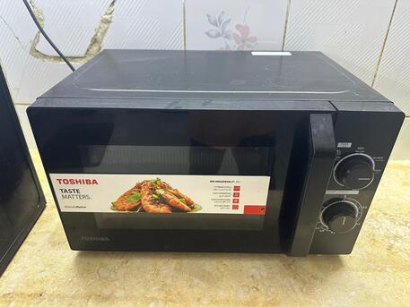 Jeddah, Electronics, SAR 250,  Toshiba 20L Microwave Oven For Sale &ndash; Excellent Condition