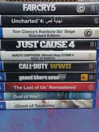 Riyadh, Video Games, SAR 1000,  PS4 Slim 1TB With 10 Games And One Controller(slightly Negotiatable)