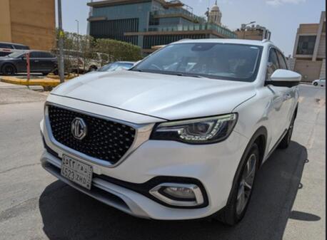 Riyadh, Vehicles, Cars & Trucks , SAR 43000,  MG HS,  2021,  Automatic,  66870 KM,