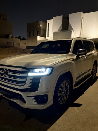 Riyadh, Vehicles, Cars & Trucks , SAR 315000,  Toyota Land Cruiser 300,  2024,  Automatic,  450000 KM,  Toyota Land Cruiser VXR V6 Twin Turbo
