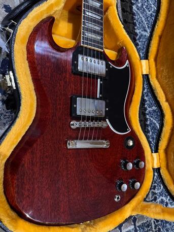 Riyadh, Musical Instruments, SAR 22000,  Gibson Custom 1961 Les Paul SG Standard Reissue Stop-Bar | Cherry Red - VOS