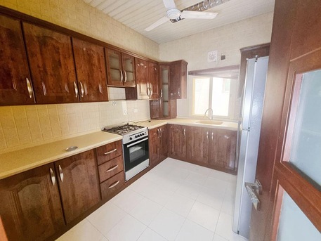 Manama, Apartments, Flats, Houses & Villas, BHD 250/month,  2 BR,  Flat For Rent With Ewa