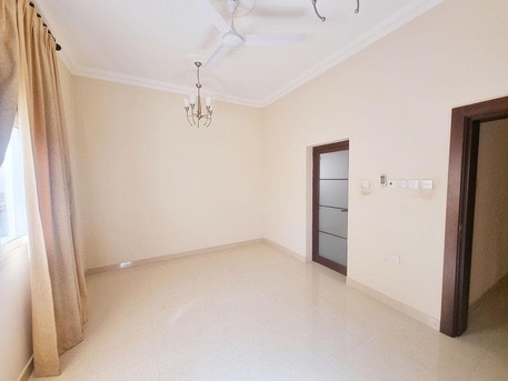 Manama, Apartments, Flats, Houses & Villas, BHD 250/month,  2 BR,  Flat For Rent With Ewa