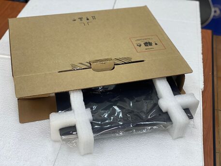 Manama, Computers, BHD 133,  LENOVO YOGA Core I7 8th Gen Touch 360* Flip Laptop + Tablet With Pen 14" FHD Touch Screen