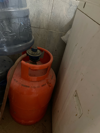 Al Malaz, Appliances, SAR 600,  Water Dispenser , Cooking Stove Cylinder And Oven