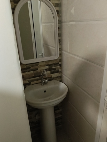 Jeddah, Apartments, Flats, Houses & Villas, SAR 750/month,  1 BR,  1 Person Room For Rent