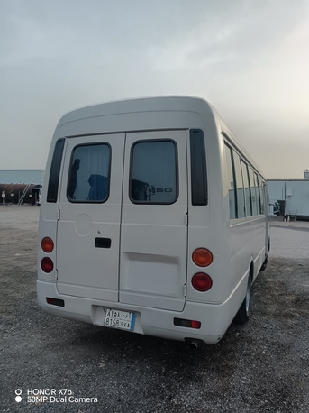 Jubail, Vehicles, Cars & Trucks , SAR 103000,  Mitsubishi Truck,  2015,  Manual,  185200 KM,  I HAVE MITSUBISHI BUS ROSA  FOR SALE