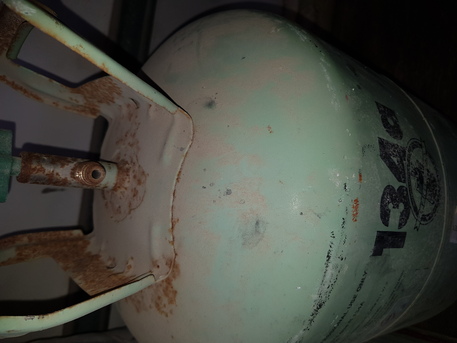 Hamad Town, Air Conditioners, BHD 25,  R134a Gas Cylinder