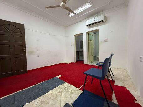 Hoora, Apartments, Flats, Houses & Villas, BHD 130/month,  Studio,  Semi-Furnished Studio Flat For Rent In Hoora