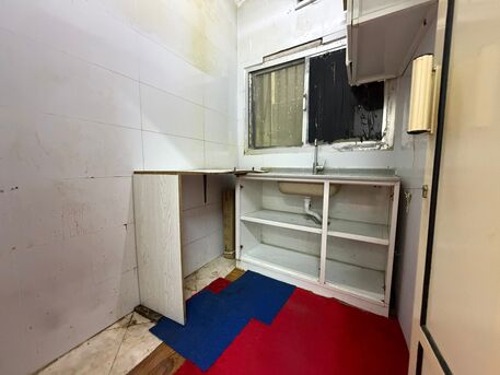 Hoora, Apartments, Flats, Houses & Villas, BHD 130/month,  Studio,  Semi-Furnished Studio Flat For Rent In Hoora