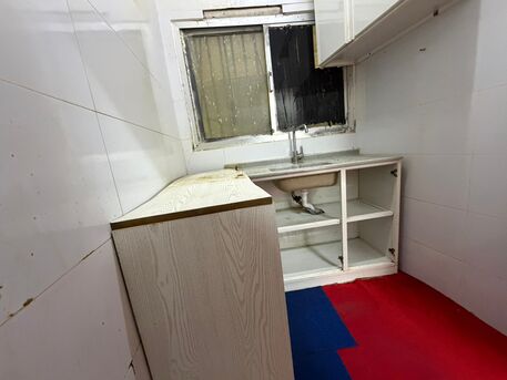 Hoora, Apartments, Flats, Houses & Villas, BHD 130/month,  Studio,  Semi-Furnished Studio Flat For Rent In Hoora