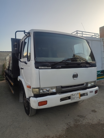 Jeddah, Vehicles, Cars & Trucks , SAR 60000,  Nissan 110,  2011,  Manual,  550000 KM,  Nissan Ud  6 Cylinder 6 Bolt 6.5 Meter Lorry For Sale..good Condition..