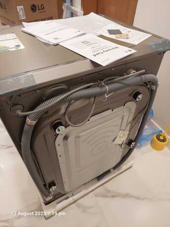 Dammam, Appliances, SAR 1700,  LG 8Kg Front Load Washing Machine (Almost New)