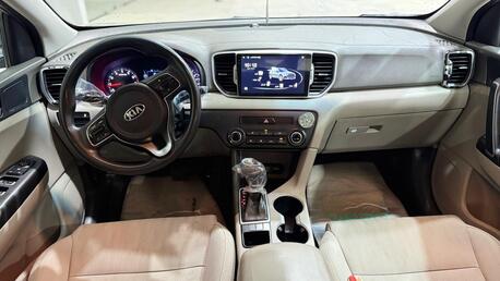 Riyadh, Vehicles, Cars & Trucks , SAR 45000,  KIA SPORTAGE S,  2018,  Automatic,  220000 KM,  MID OPTIONS