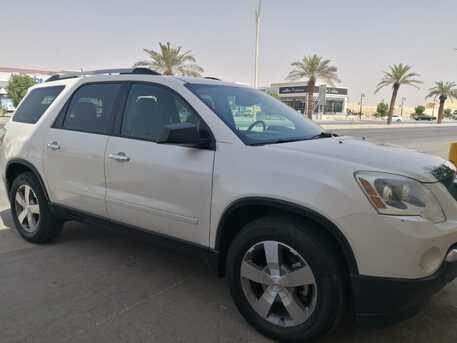 Riyadh, Vehicles, Cars & Trucks , SAR 22000,  Gmc Acadia,  2011,  Automatic,  350 KM,