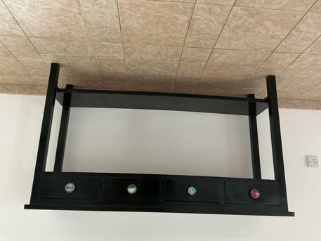 Janabiya, Household Items, BHD 10,  Table