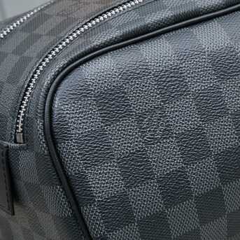 Khobar, Purses & Wallets, SAR 750,  Louis Vuitton Travel / Make Up Bag Brand New