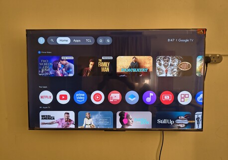 Al Sharafeyah, Household Items, SAR 930,  TCL 50&rdquo; 4K Smart UHD Google TV Like NEW From Jarir Store With Cartoon Set And Heavy Stand