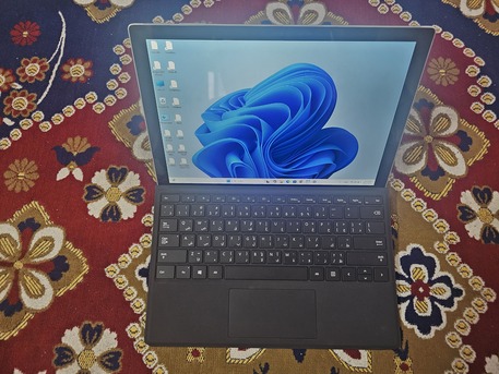 Riyadh, Computers, SAR 2800,  Microsoft Surface Pro 7 Plus - Intel Core I7 11thgen,16gb,512nvme,12.3" Touch Screen