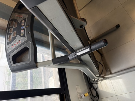 Madinat Al Ummal, Sporting Goods, SAR 220,  Treadmill For Sale