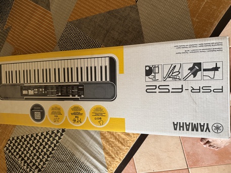 Muharraq, Musical Instruments, BHD 60,  Yamaha Portable Keyboard F-52 For Sale.
